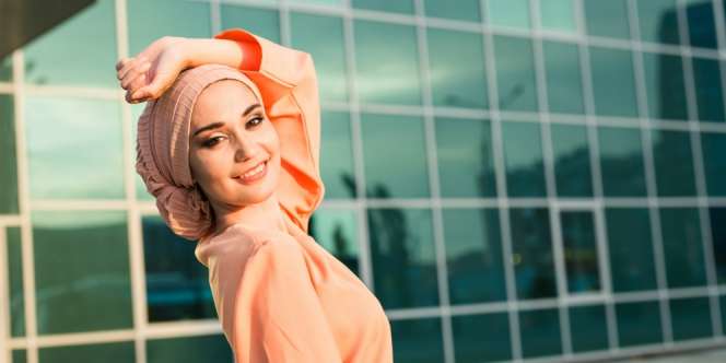 Tips Bibir Terlihat Sempurna Dengan Pulasan Lipstick Matte