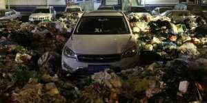 Jangan Parkir Mobil Sembarangan Jika Tak Mau Seperti Ini!