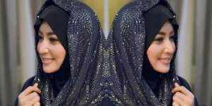 Beredar Foto Vulgar, Dewi Persik Hapus Akun Instagram?