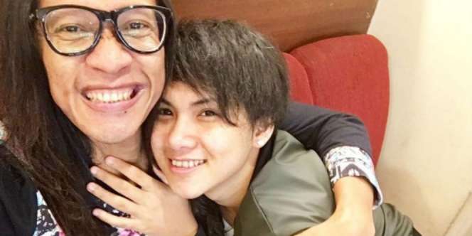 Doa Menggelitik Evelyn di Ulang Tahun Aming