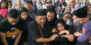 Kenangan Terakhir Anang Bersama Ibunda Ashanty