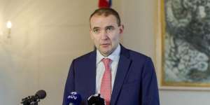 Presiden Ini Rela Sumbang Kenaikan Gaji untuk Amal