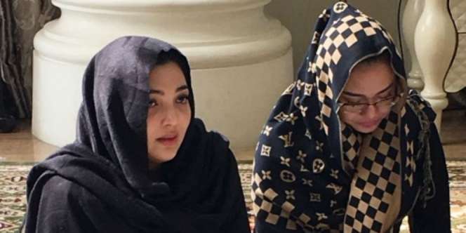 Kesetiaan Aurel Dampingi Ashanty Saat Berduka