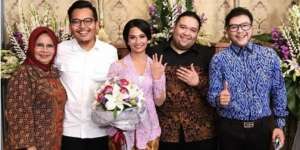 Cucu Soekarno Resmi Melamar Vanessa Angel 
