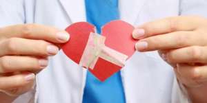 Rangkai Kembali Kepingan Hati karena Hidup Harus Dijalani