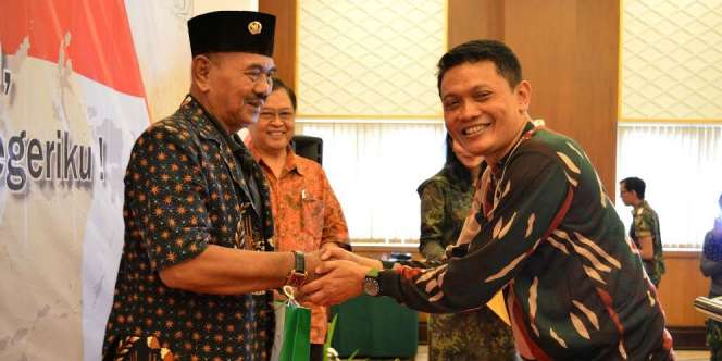 Sambut 10 November, SHS Boyong Pahlawan dari Berbagai Generasi