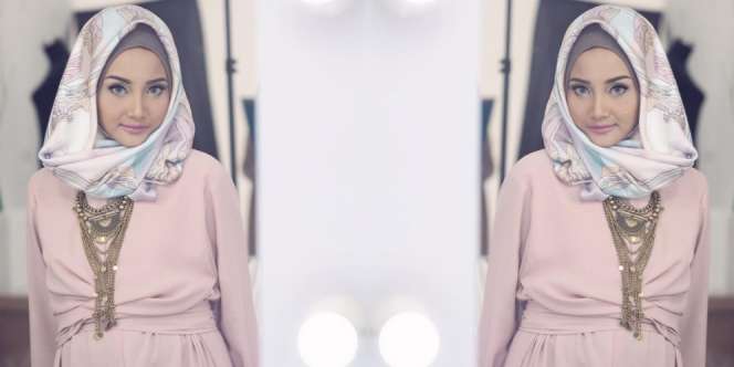 Tips Hijab Plus Riasan untuk Wajah Lonjong dan Bulat