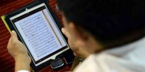 9 Aplikasi Alquran yang Paling Digemari