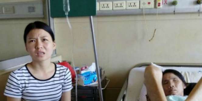 Demi Obati Ibu, Gadis Cantik Itu Jual Diri di Sosial Media