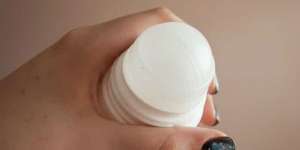 Ini yang Terjadi Jika Hidup Setahun Tanpa Deodoran