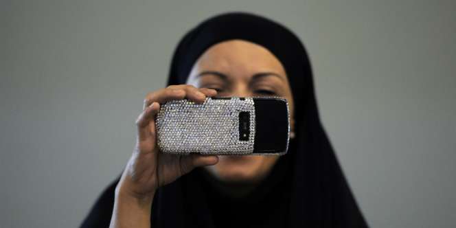Yuk, Bijak Gunakan Smartphone di Samping Anak