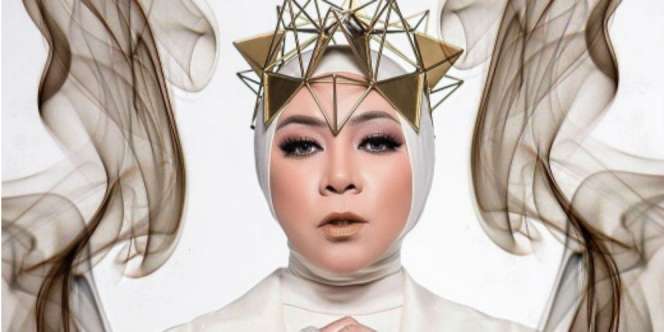 Ini Cara Melly Goeslaw Tiru Rasulullah 