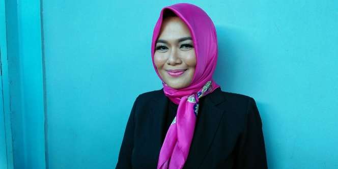 Dea Mirella dan Roy Hasby Resmi Bercerai