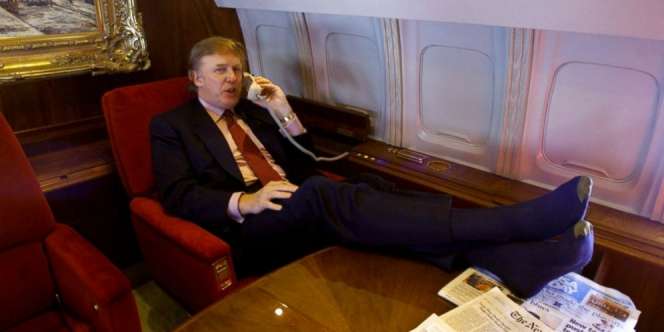 Fakta Mengejutkan Pesawat Donald Trump yang Berlapis Emas