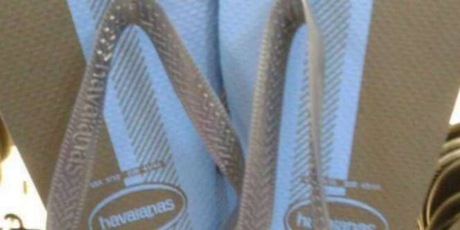 Heboh, Warna Sandal Jepit Ini Diperdebatan Ribuan Netizen