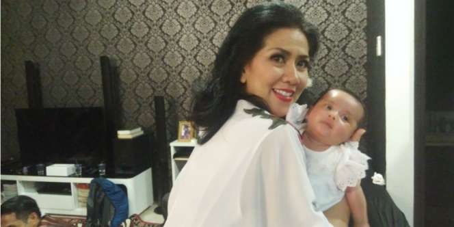 Venna Melinda Pilih Baby Sitter yang Bisa Mengaji