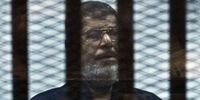 Pengadilan Mesir Batalkan Hukuman Seumur Hidup Muhammad Mursi