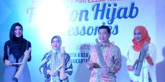 Jalan Pintas Pebisnis Baru Fashion Hijab `Masuk` Mall