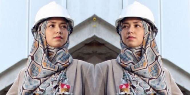 Nyaman Pakai Hijab, Velove Vexia Minta Doa