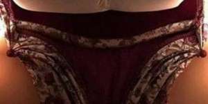 Sales Cantik Kirim Foto Terbalik, Pelanggan Pria Salah Fokus