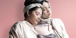 Sentuhan Tiga Karakter dalam Jenahara Scarf