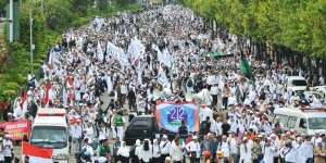 Didampingi Habib Rizieq, Kapolri Beri Sambutan Aksi `212`