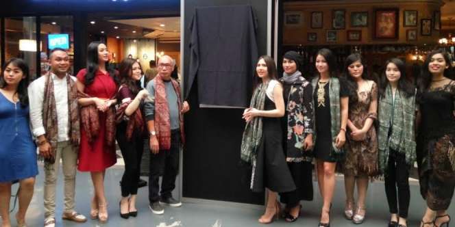 Baru Gajian, Yuk Beli Batik Sekaligus Beramal!