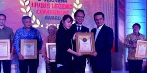 100 Tahun Berjaya, Njonja Meneer Raih `Diamond Awards`