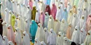 Hukum Salat Saat Muncul Flek Sebelum Haid