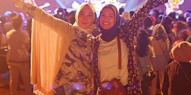 Mau Lihat Konser? Simak Tips Memilih Outfit dari Dian Pelangi