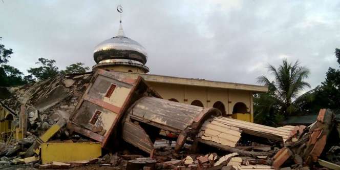 Video Detik-detik Kepanikan Gempa 6,4 SR di Pidie Jaya, Aceh