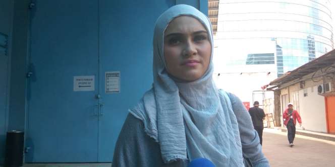Gempa Guncang Aceh, Zee Zee Shahab Khawatirkan Keluarga