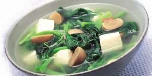 Tak Cuma Susu, Dapatkan Asupan Kalsium dari Sayuran