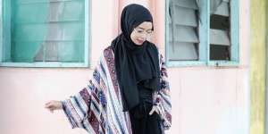 #HOTD: Kenakan Outer Bermotif untuk Sehari-hari Ala Joyagh