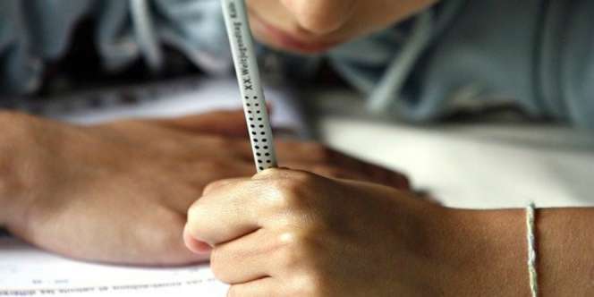 Bahaya Paksa Anak Kidal Jadi 'Normal'