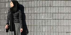 #HOTD: Nuansa Hitam-Abu Ala Seyma