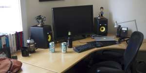 Yuk, Rutin Bersihkan Kubikel Biar Stres Berkurang