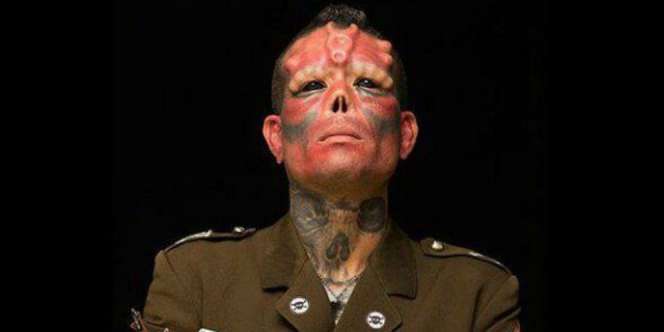 Pria Ini Modifikasi Tubuh Demi Karakter Komik Favoritnya