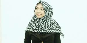 #HOTD: Hijab Monokrom Berkesan Simpel Elegan Miftakhul Jannah