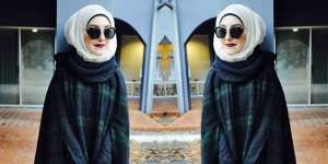 Dania Abdi: Tips 'Outfit' Murah Meriah di Musim Hujan