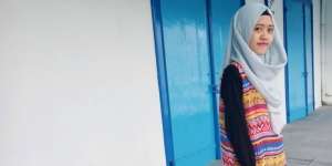 #HOTD: Permainan Banyak Warna Bikin Dhani AF Ceria