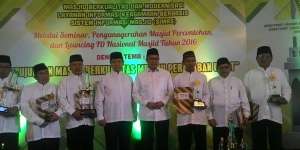 12 Masjid Agung dan Besar Percontohan `Terbaik` di Indonesia