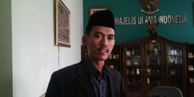 Fatwa MUI: Haram Pakai Atribut Non-Muslim