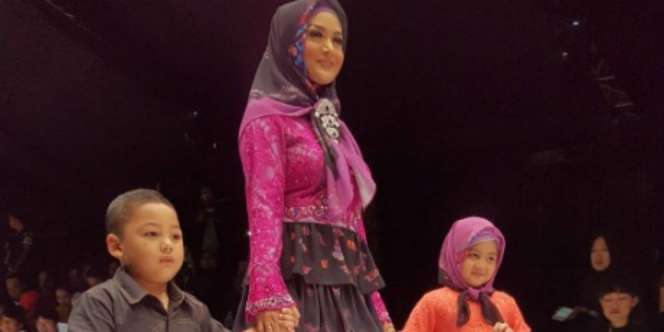 Hadiah Mewah Anak Bungsu Krisdayanti: Sepatu 'CR7'