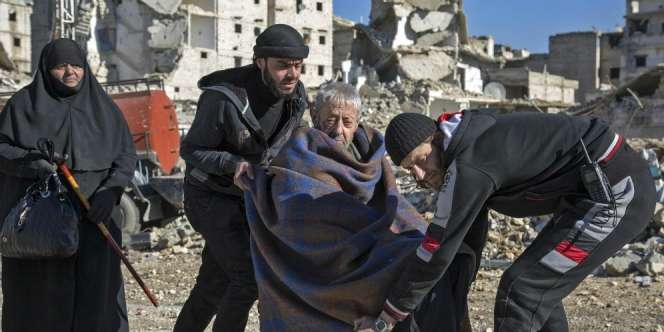 Pesan-pesan Terakhir dari 'Neraka' Suriah Bernama Aleppo