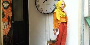 #HOTD: Hamidah Rachmayanti, Fresh dengan Warna Cerah