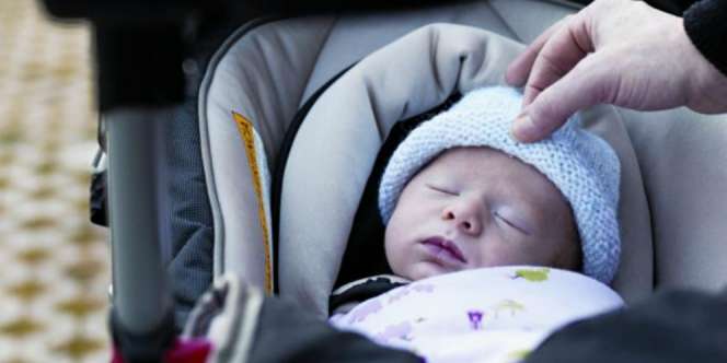 3 Tempat Berbahaya untuk Tidur Bayi