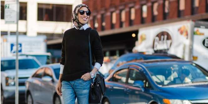 Lihat Hasilnya, Perpaduan Sweater Longgar dan Boyfriend Jeans