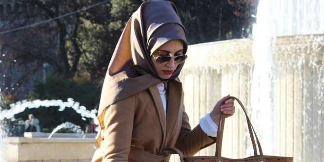 Kubra: `Coat` Tak Hanya Dikenakan di Musim Dingin