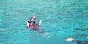 R Nadia Sabrina: Sensasi Menjelajah Dasar Laut Pulau Phuket